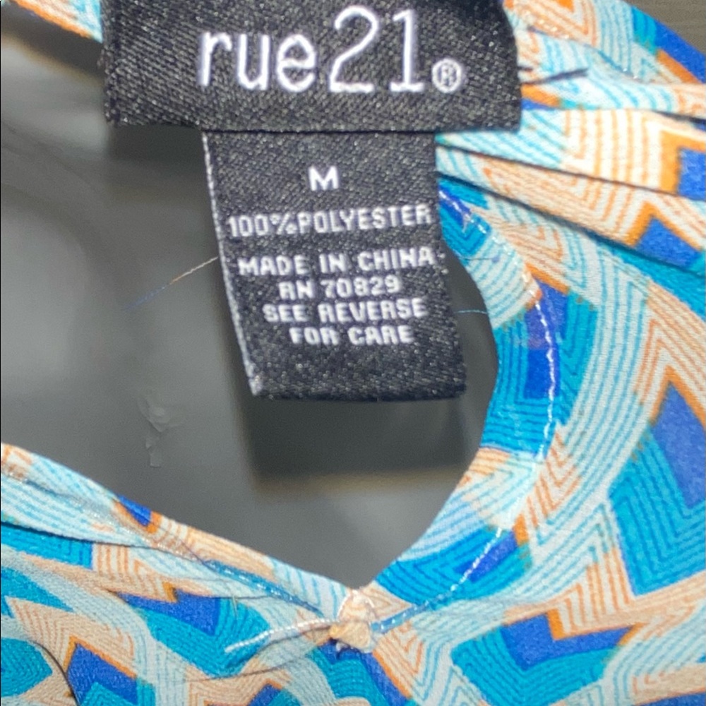 Sheer blouse - Picture 3 of 3